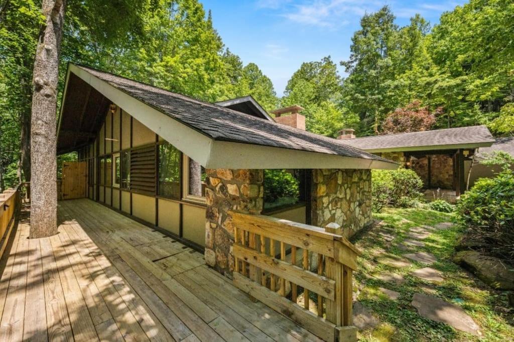 Bourbon Hollow Lodge With Hot Tub And Pool Plus Game Room Only 5 Min To Downtown Гатлінбург Екстер'єр фото